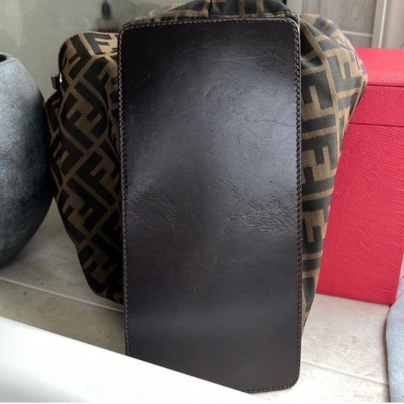 Fendi Zucca Canvas Tote Bag - Picture 6 of 9